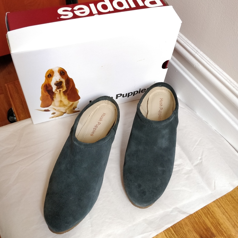 Hush Puppies, sz 7.5, grey suede slide heel clogs